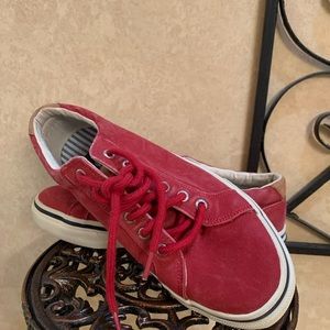 Sperry Red Distressed Look Sneaker (9) Nwot - image 1